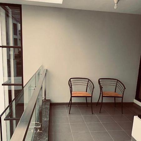 Platinum Setrasari Guest House 5Br Private Pool Бандунг Экстерьер фото