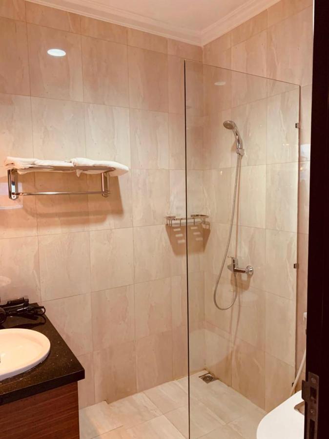 Platinum Setrasari Guest House 5Br Private Pool Бандунг Экстерьер фото